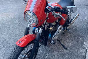 Triumph Thruxton 900 efi
