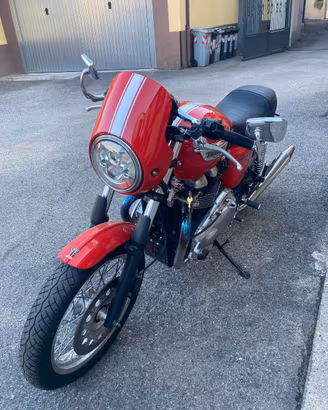 Triumph Thruxton 900 efi