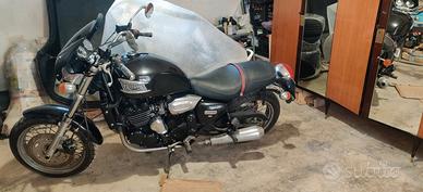 Triumph Legend - 2001 ASI