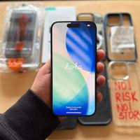 iPhone 15 Pro da 256GB Blu perfetto (+accessori)