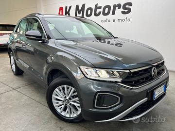 VOLKSWAGEN T-Roc 1.5 TSI ACT DSG Life