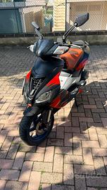 Scooter aprilia sr 50