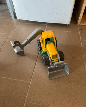 Gioco da spiaggia escavatore