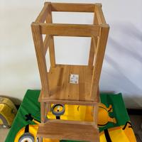 Torre montessoriana per bambini