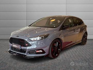 FORD Focus 2.0 EcoBoost 250 CV ST3