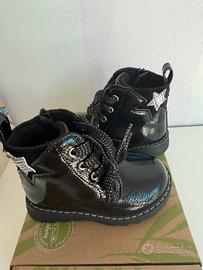 Stivaletti vernice nera Chicco