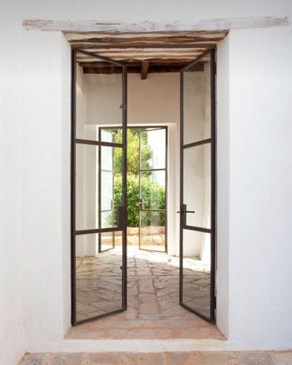 Porta in ferro e vetro - sicurezza & design