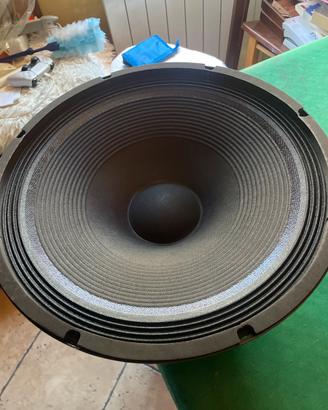 Woofer 38