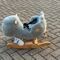 Dondolo balenottero  Nattou