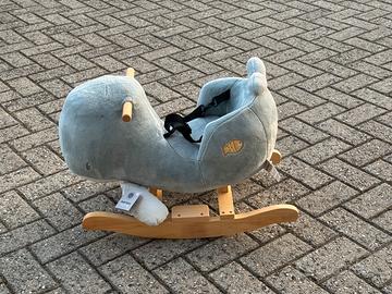 Dondolo balenottero  Nattou