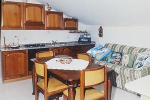 Appartamento mansardato arredato compreso box