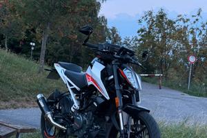 Ktm duke 390