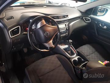 Nissan Qashqai 1.5 gasolio 