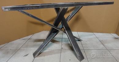 Base in ferro per tavolo