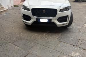 Jaguar F Pace R Sport