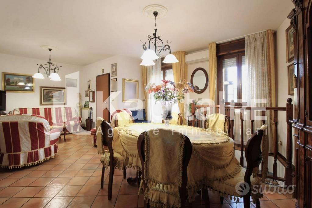Appartamento di 110 m² con 4 locali e box auto dop - Vista 3