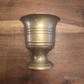 mortaio in ottone 