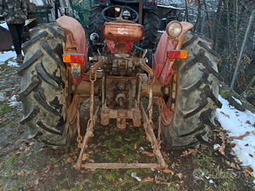 Trattore d'epoca Monchiero