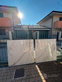 Piastrelle gres effetto marmo