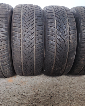 Gomme invernali usate misura 215/50-17 95v