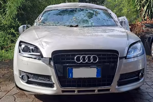 AUDI TT 3.2 QUATTRO + gas gpl Danneggiata