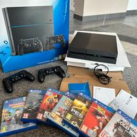 Play station 4 1 tb con 2 joystick e giochi