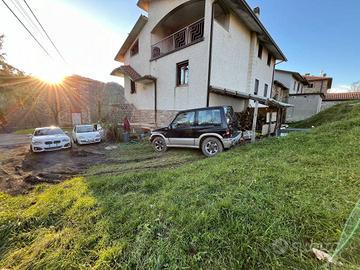Appartamento di 150 m² con 5 locali e box auto dop