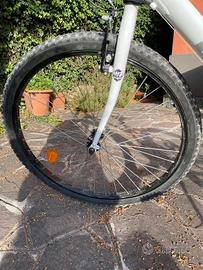 Bici Decathlon BTWIN 26 Shimano 21 Marce