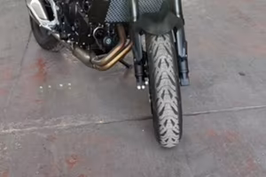 Honda hornet 750