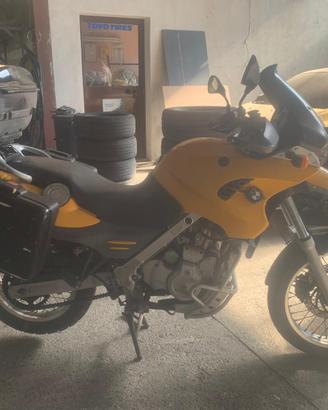 MOTO BMW  650 GS