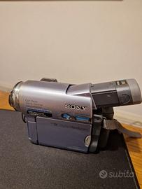 Videocamera SONY DCR-TRV22E