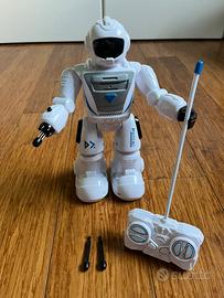 Robot telecomandato