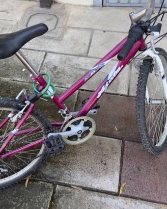 Bicicletta Atala da donna 24’’