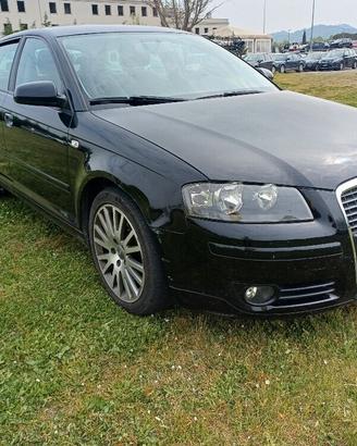 Ricambi Audi A3 Sportback 2.0 TDI 5 Porte Anno 200