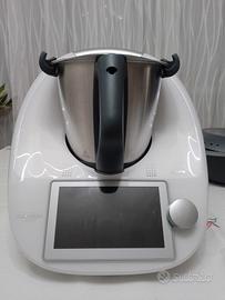 BIMBY TM6 in perfette condizioni + coprilame