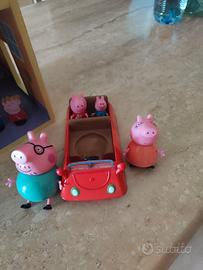 Casa di Peppa Pig con macchina e personaggi 