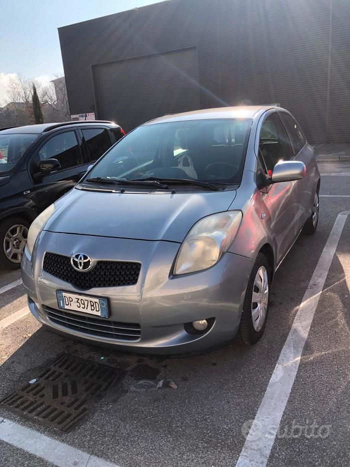 TOYOTA Yaris 2ª serie
