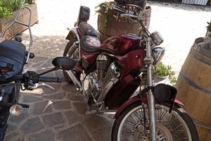 Keeway k-light 125 e Suzuky  intrudel 750