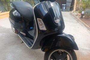 Vespa 250 gts