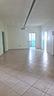locale-di-120mq-con-ampie-vetrine-via-carmine