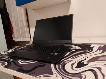 HP Victus 16 RTX 3050 Ti 1.5TB SSD Pari al nuovo