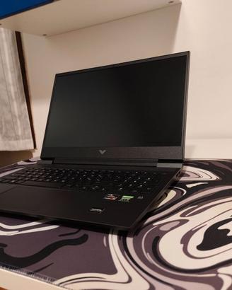 HP Victus 16 RTX 3050 Ti 1.5TB SSD Pari al nuovo