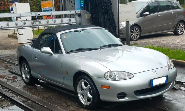 Mazda mx5 limited edition