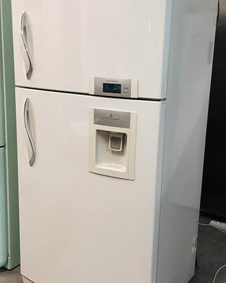frigorifero LG con dispenser acqua