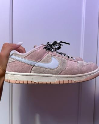 Nike dunk low LX pink
