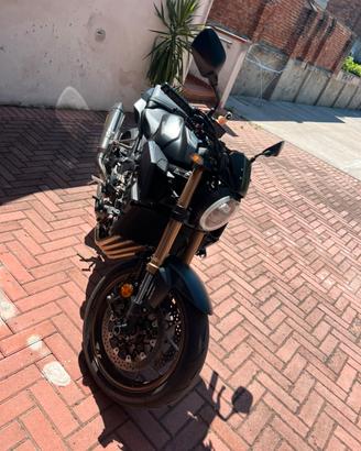 Honda cb650r