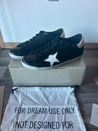 Golden goose superstar