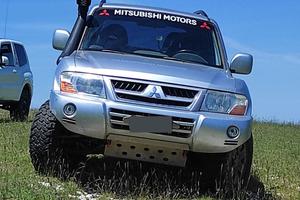 Mitsubishi Pajero V60 DID 3p manuale 4x4 e ridotte