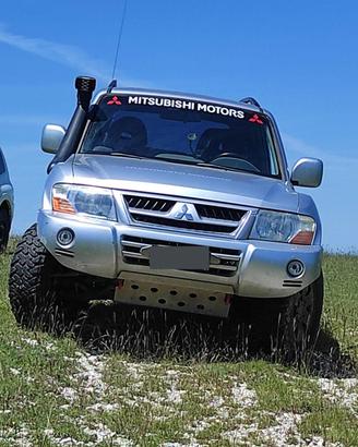 Mitsubishi Pajero V60 DID 3p manuale 4x4 e ridotte