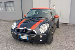 Mini Cooper 1.4 d